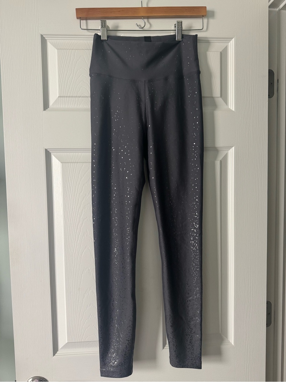 NWOT Peloton Charcoal Silver Foil Speckle High Waist Leggings - Medium